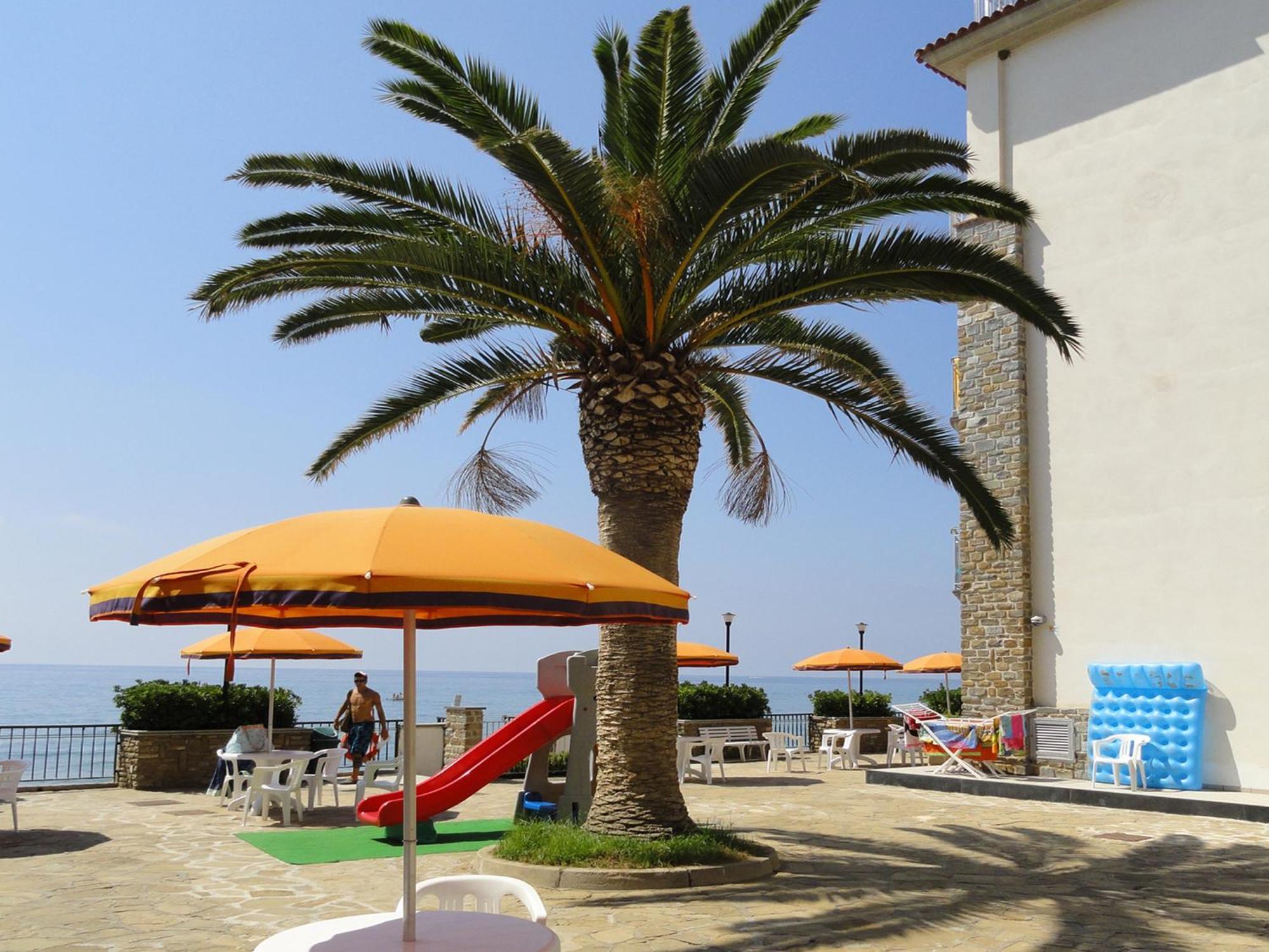 Acciaroli Vacanze Residence Luaran gambar
