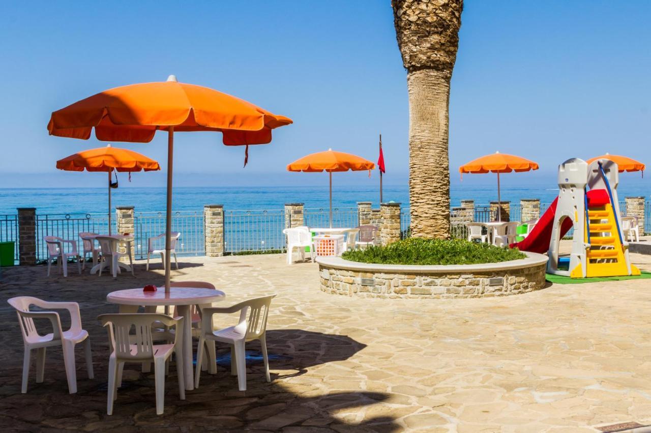 Acciaroli Vacanze Residence Luaran gambar